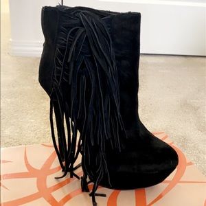Steve Madden Black Booties- Heels